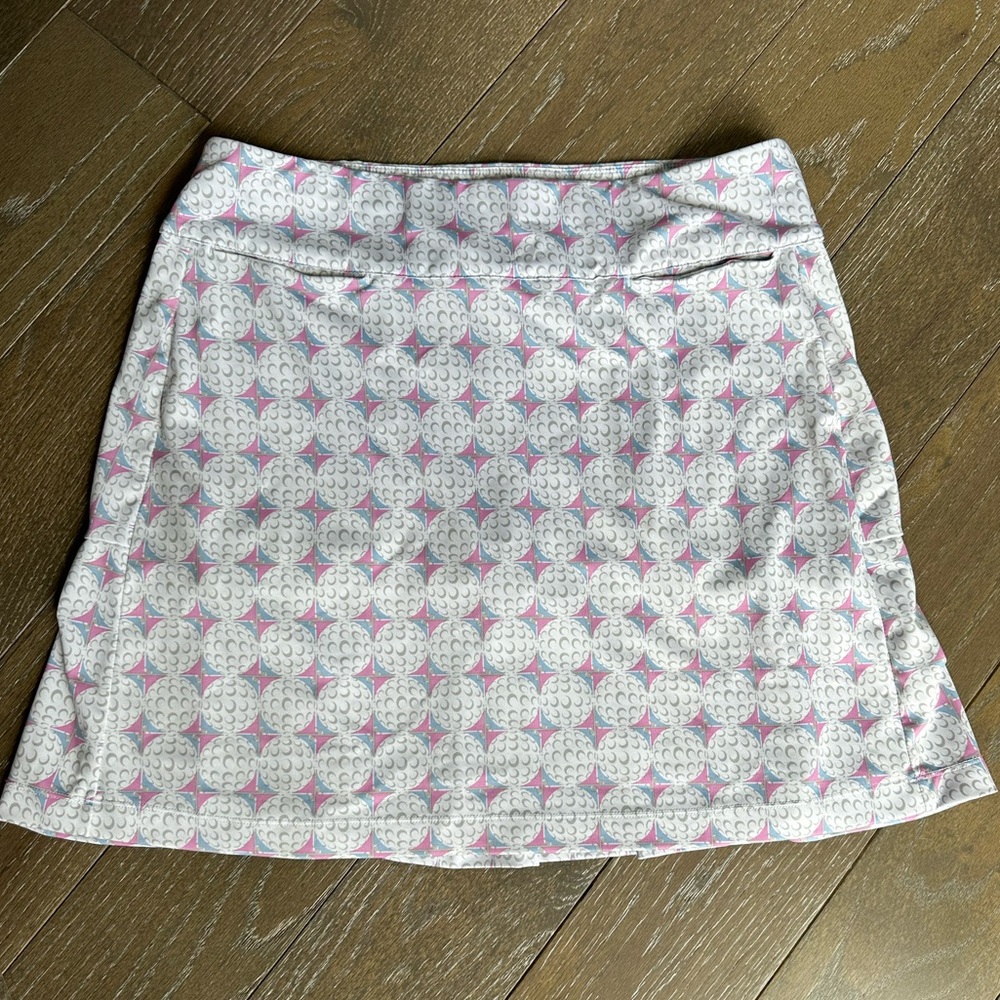 Coral Bay Golf Skort, size M, cute golf ball design